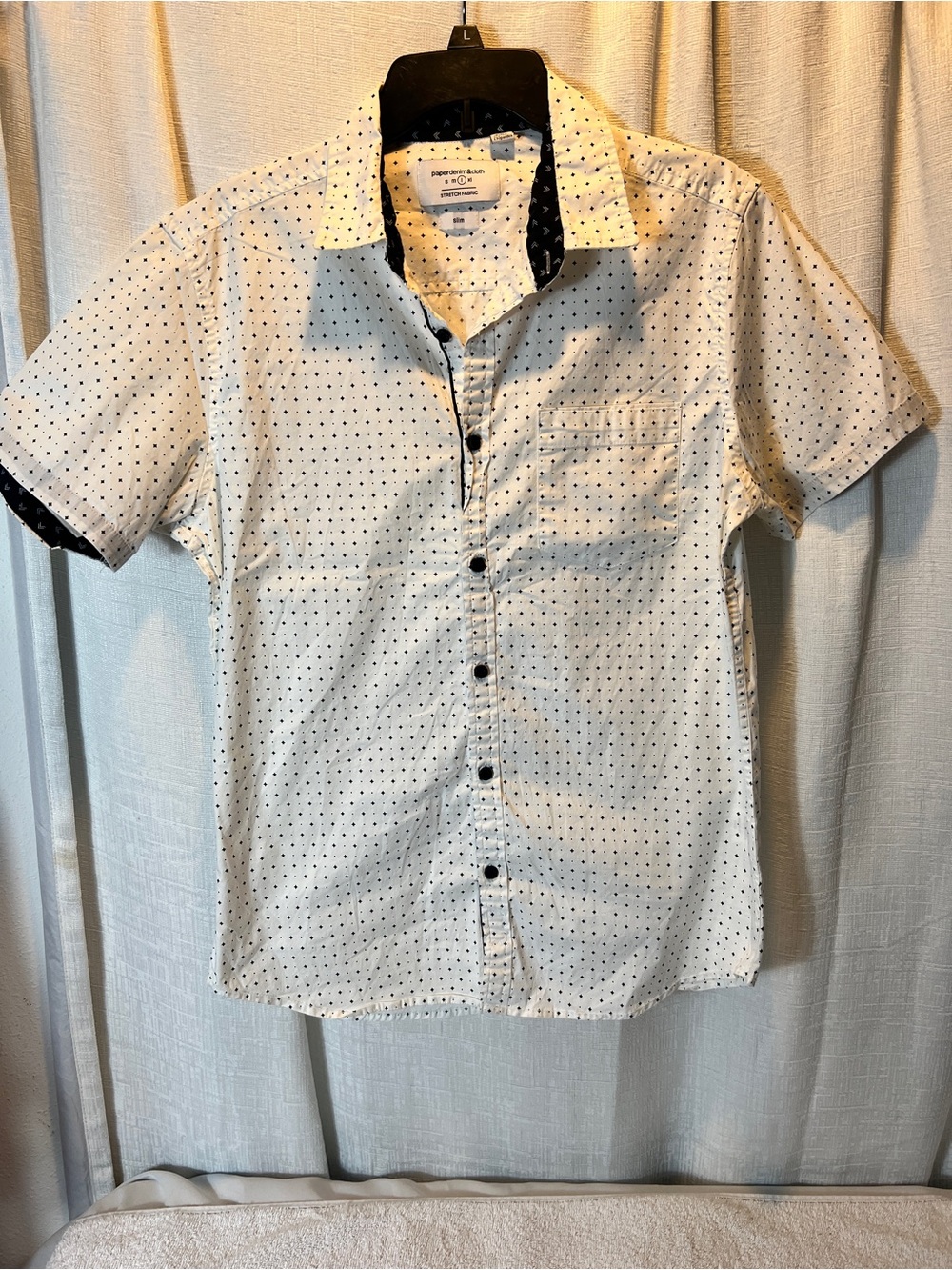 Paper Denim & Cloth White Short-Sleeve Button-Down with Navy Microdots SIZE LARG